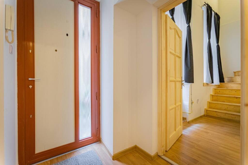 2 Bedroom Flat In The Dob Street, Venus 부다페스트 외부 사진